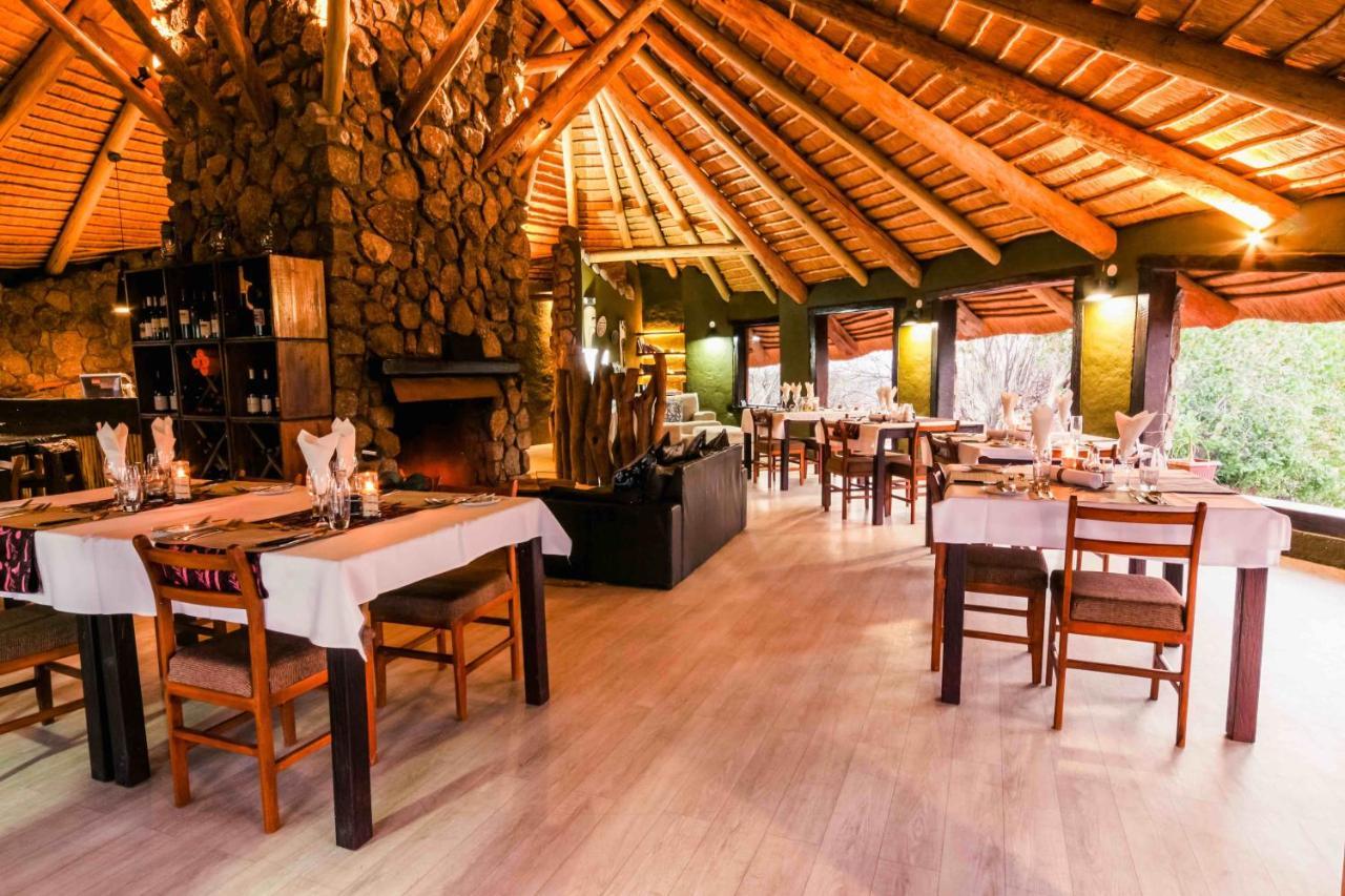 Ondudu Safari Lodge Omaruru Eksteriør billede