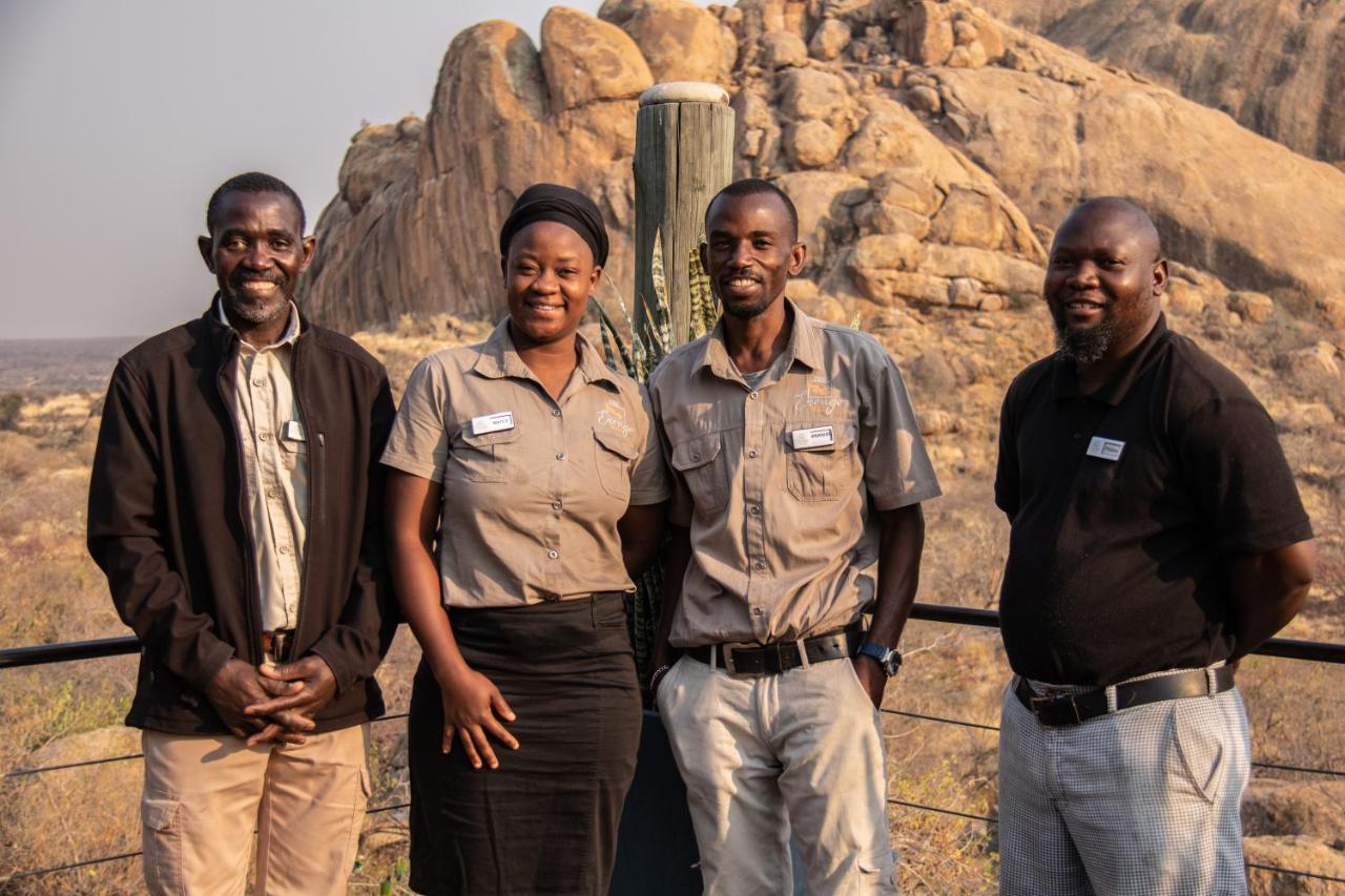 Ondudu Safari Lodge Omaruru Eksteriør billede