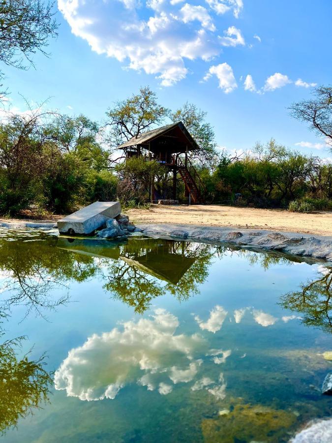 Ondudu Safari Lodge Omaruru Eksteriør billede